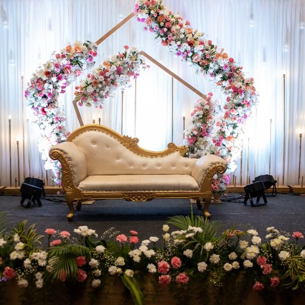   Simple Stage Decoration