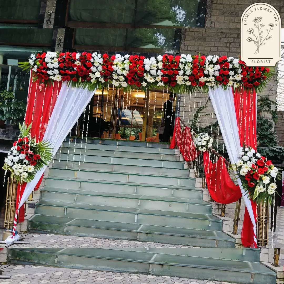   Simple Gate Decorations